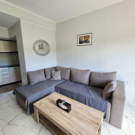 Grey Luxury House Ypsos Exterior foto