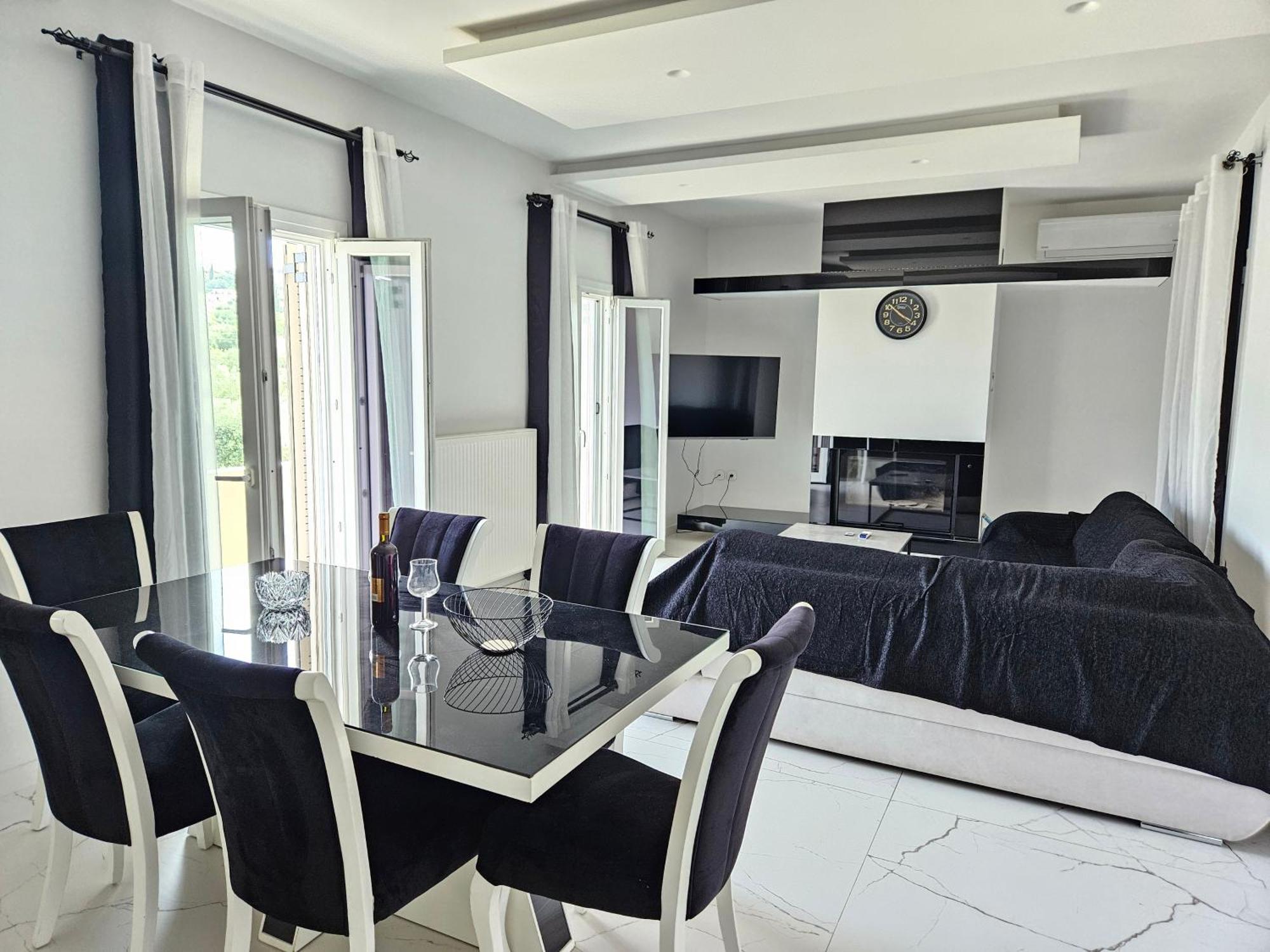 Grey Luxury House Ypsos Exterior foto